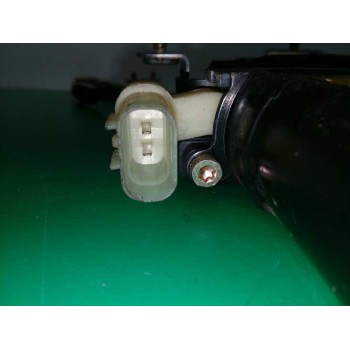 Recambio de elevalunas delantero derecho para hyundai getz (tb) 1.5 crdi gls referencia OEM IAM FUNDA 988201C100 
