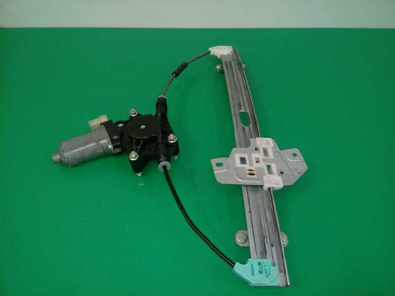 Recambio de elevalunas delantero izquierdo para hyundai accent (mc) gl crdi referencia OEM IAM FUNDA 824011G010 