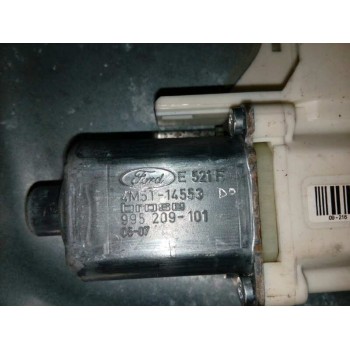 Recambio de elevalunas delantero derecho para ford focus berlina (cap) ghia referencia OEM IAM TIJERA 1347884 CARIBE TIJERA