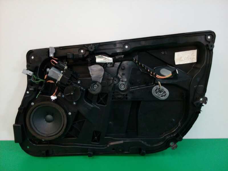 Recambio de elevalunas delantero derecho para ford fiesta (cb1) trend referencia OEM IAM FUNDA 8A6114553A 