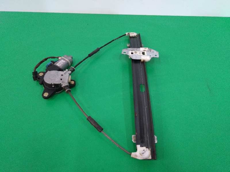 Recambio de elevalunas delantero derecho para chevrolet matiz s referencia OEM IAM FUNDA 96485142 CARIBE FUNDA
