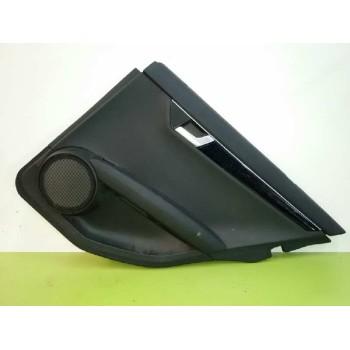 GUARNECIDO PUERTA TRASERA DERECHA A2045402610 