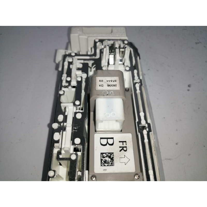 LUZ INTERIOR 283365FA0A