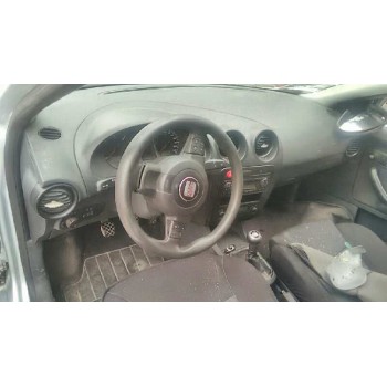 seat ibiza (6l1) del año 2005