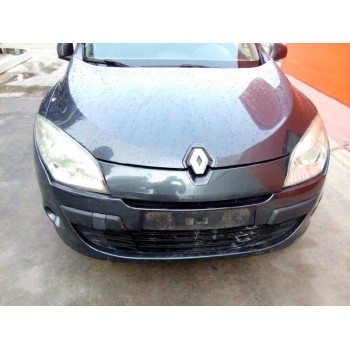 renault megane iii berlina 5 p del año 2009