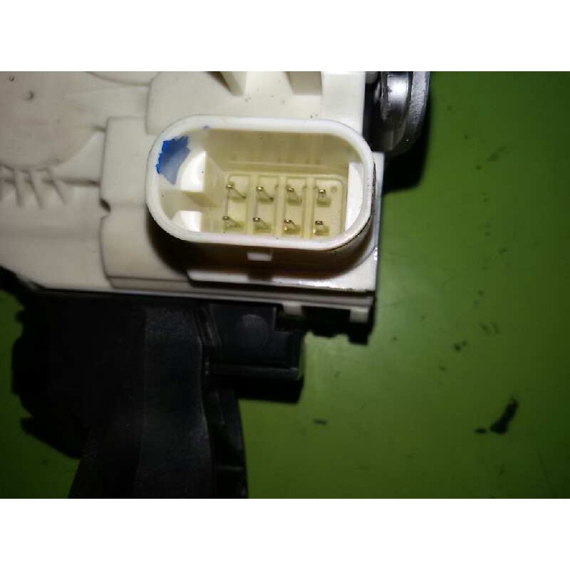 CERRADURA PUERTA TRASERA IZQUIERDA