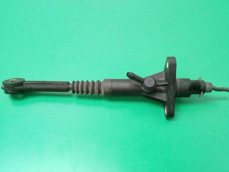 Recambio de bomba embrague para alfa romeo 156 (116) 1.6 t.spark progression referencia OEM IAM   