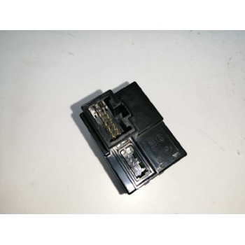 Recambio de modulo electronico para ssangyong rodius ii 2.2 xdi referencia OEM IAM 299117682 USB / AUX 