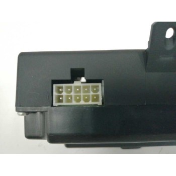 Recambio de pantalla multifuncion para ssangyong rodius ii 2.2 xdi referencia OEM IAM  81100-21200 