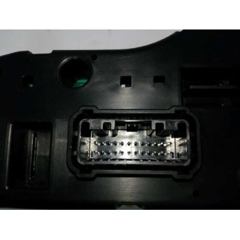 Recambio de cuadro instrumentos para ssangyong rodius ii 2.0 xdi referencia OEM IAM   