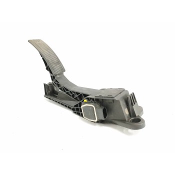 Recambio de potenciometro pedal para mercedes-benz clase m (w164) 3.0 cdi cat referencia OEM IAM A1643000004  