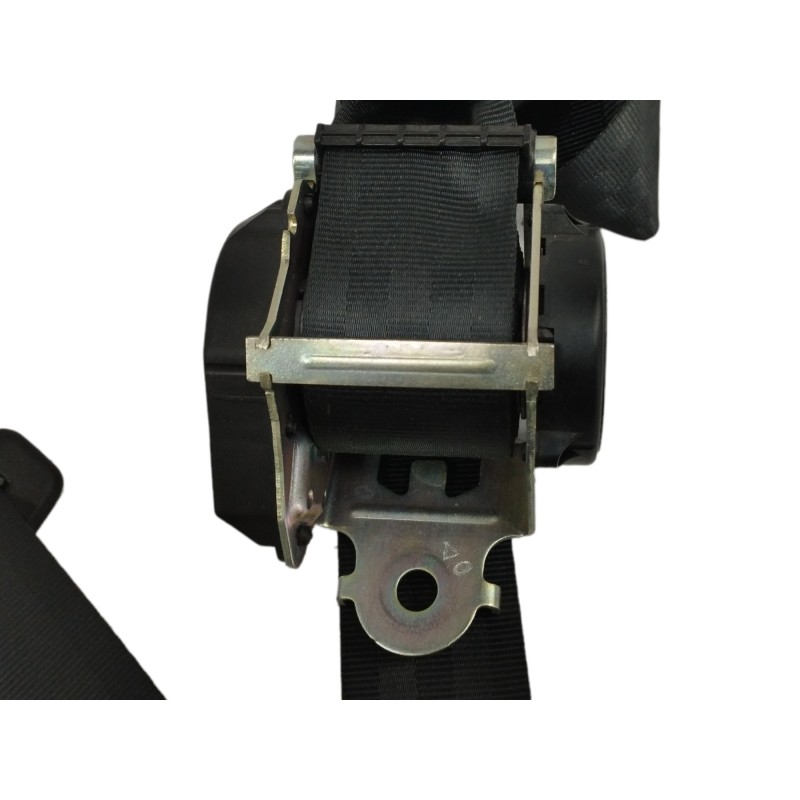 CINTURON SEGURIDAD TRASERO DERECHO