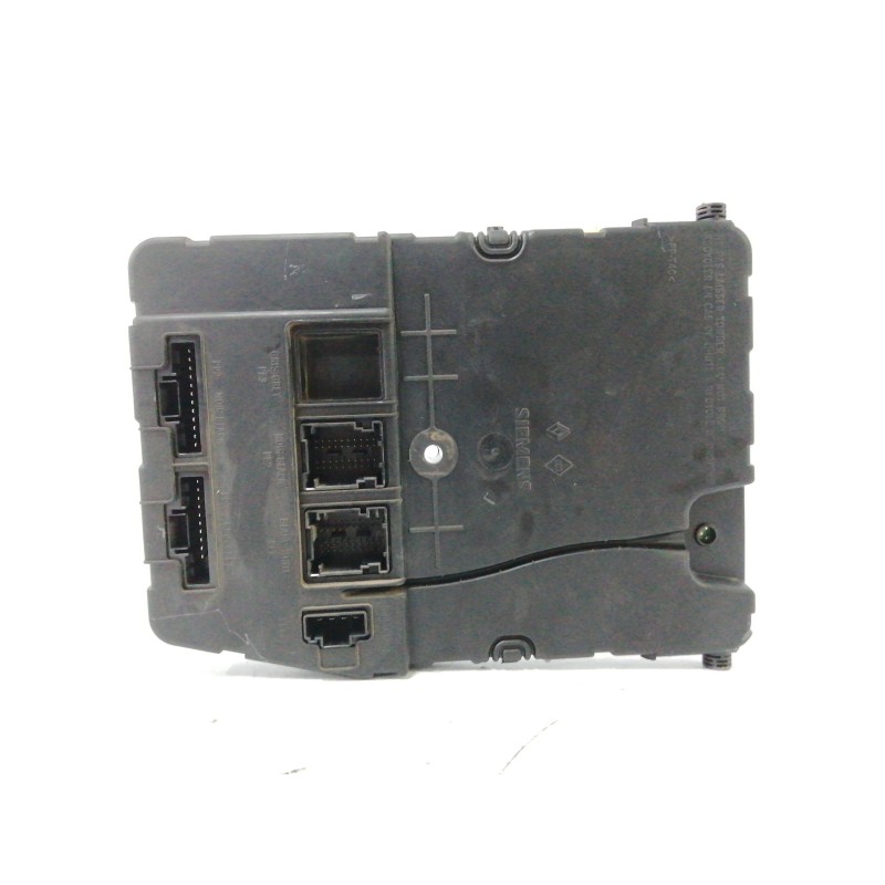 Recambio de modulo electronico para renault scenic ii 1.5 dci diesel referencia OEM IAM 8200606824  