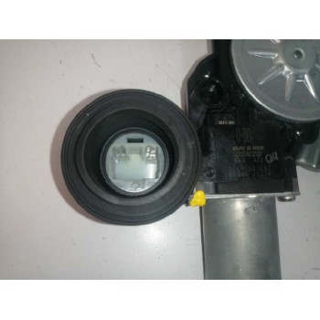 Recambio de elevalunas trasero derecho para nissan micra v (k14) 1.0 12v cat referencia OEM IAM 827315RB0A  