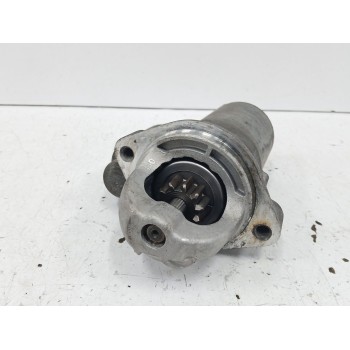 Recambio de motor arranque para ssangyong rodius ii 2.2 xdi referencia OEM IAM A6711510301  