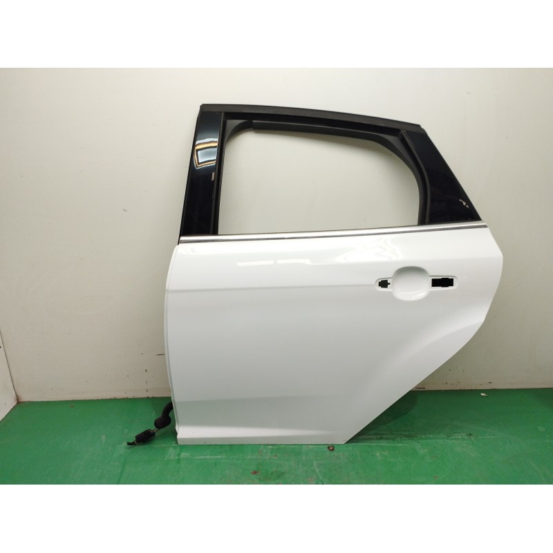 Recambio de puerta trasera izquierda para ford focus iii 2.0 tdci referencia OEM IAM PBM51A24631BE Recambio de puerta trasera izquierda para ford focus iii 2.0 tdci referencia OEM IAM PBM51A24631BE