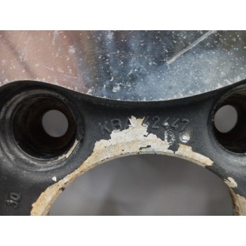 Recambio de llanta para lada niva ( 2121 / 21213 / 21214 / 21215 ) 1.6 referencia OEM IAM KBA 42447 6JX15H2 ET30 5H 5X139