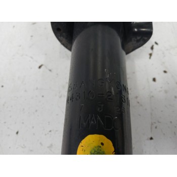 Recambio de amortiguador delantero derecho para ssangyong rodius ii 2.2 xdi referencia OEM IAM 4431021310  