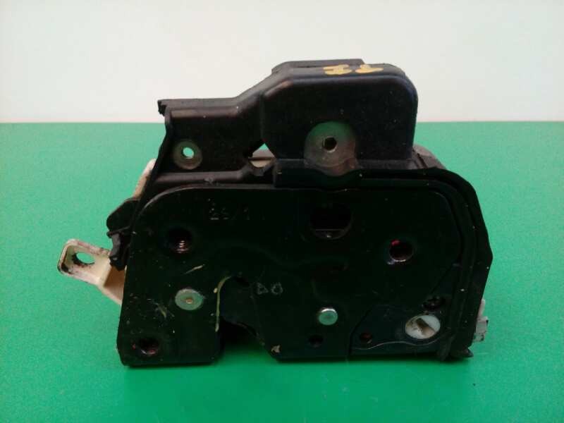 Recambio de cerradura puerta trasera izquierda para audi a6 allroad quattro (4fh) 3.0 tdi referencia OEM IAM 4F0839015J Recambio de cerradura puerta trasera izquierda para audi a6 allroad quattro (4fh) 3.0 tdi referencia OEM IAM 4F0839015J