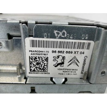 Recambio de sistema audio / radio cd para peugeot 207 1.4 hdi referencia OEM IAM 96662669XT A2C53257827 