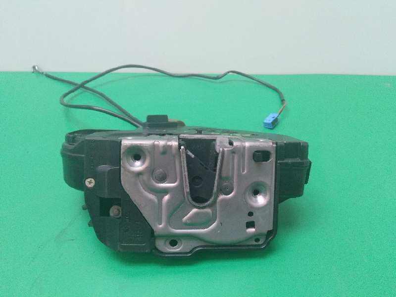 Recambio de cerradura puerta trasera derecha para mercedes-benz clase cls (w219) 320 cdi (219.322) referencia OEM IAM 2197300235 Recambio de cerradura puerta trasera derecha para mercedes-benz clase cls (w219) 320 cdi (219.322) referencia OEM IAM 2197300235