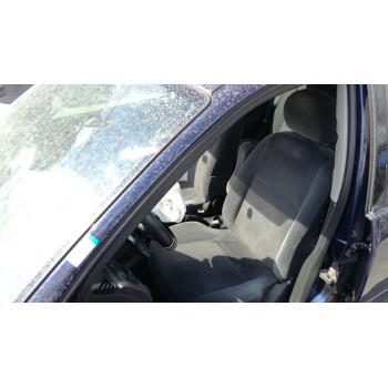 ford focus berlina (cak) del año 2003