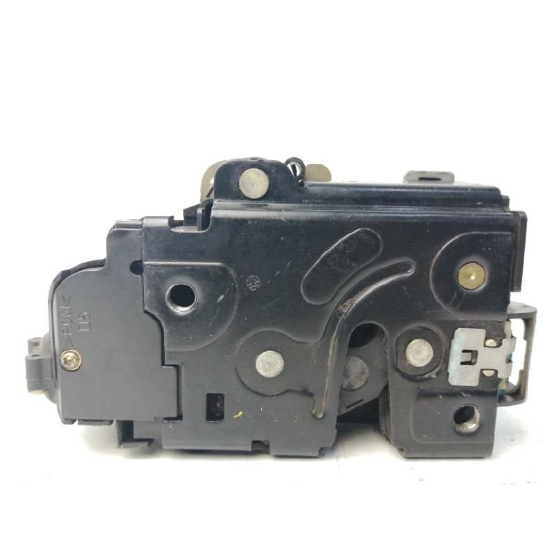 CERRADURA PUERTA TRASERA DERECHA