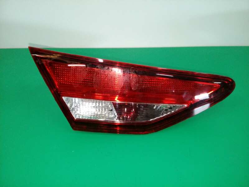 Recambio de piloto trasero izquierdo interior para seat leon (5f1) 1.2 tsi referencia OEM IAM 5F0945093J Recambio de piloto trasero izquierdo interior para seat leon (5f1) 1.2 tsi referencia OEM IAM 5F0945093J