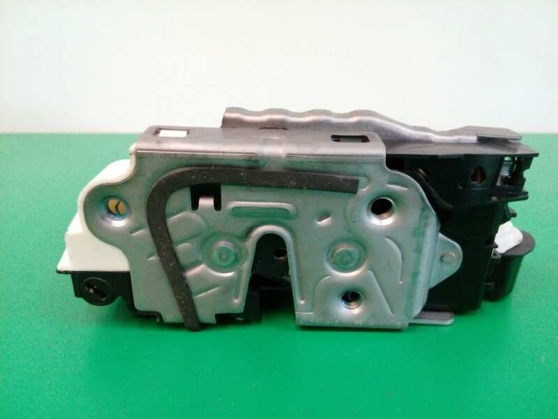 Recambio de cerradura puerta trasera derecha para seat leon (5f1) 1.2 tsi referencia OEM IAM 5K4839016AF  