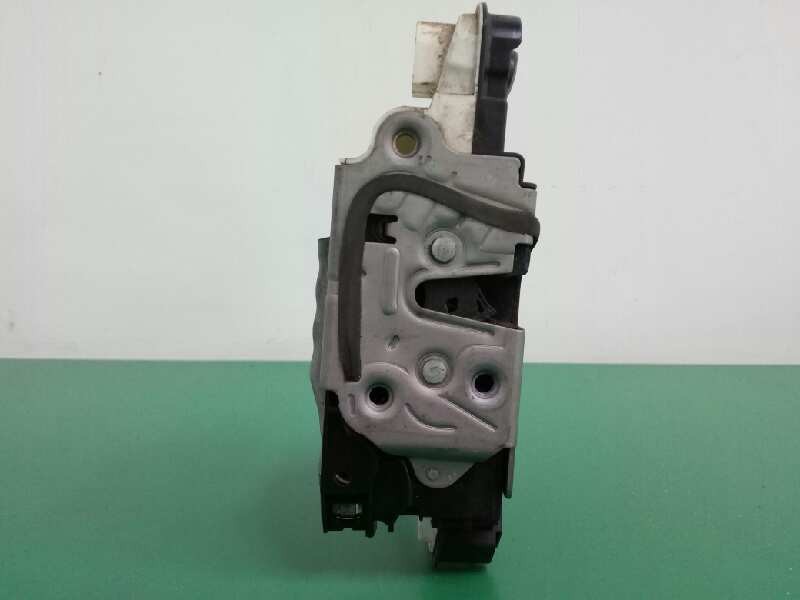 Recambio de cerradura puerta delantera izquierda para seat ibiza (6p1) style referencia OEM IAM 5N1837015N  
