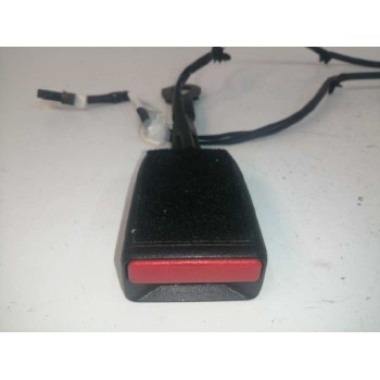 Recambio de enganche cinturon derecho para nissan micra v (k14) 1.0 12v cat referencia OEM IAM 868425FA0A DELANTERO 