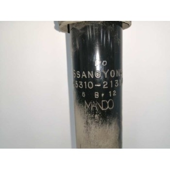 Recambio de amortiguador trasero izquierdo para ssangyong rodius ii 2.2 xdi referencia OEM IAM   