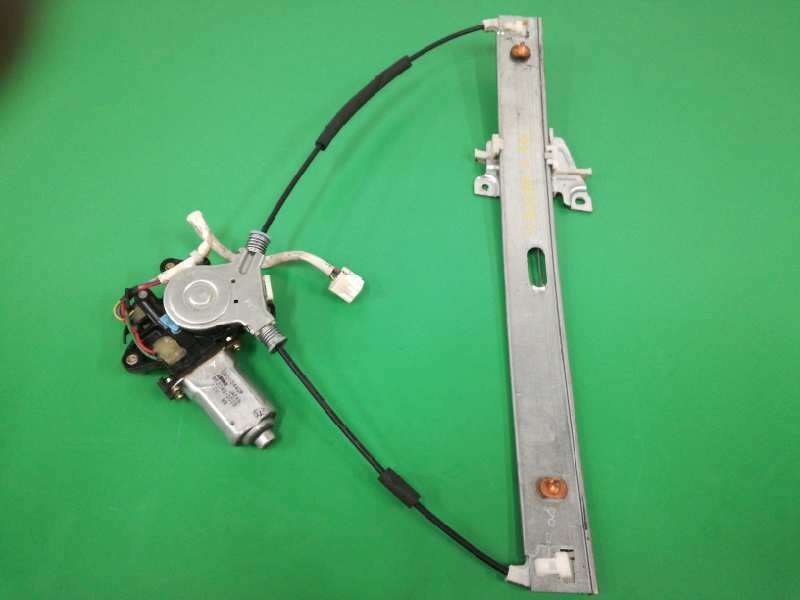 Recambio de elevalunas delantero izquierdo para mazda premacy (cp) td active referencia OEM IAM FUNDA CM010440F CARIBE FUNDA