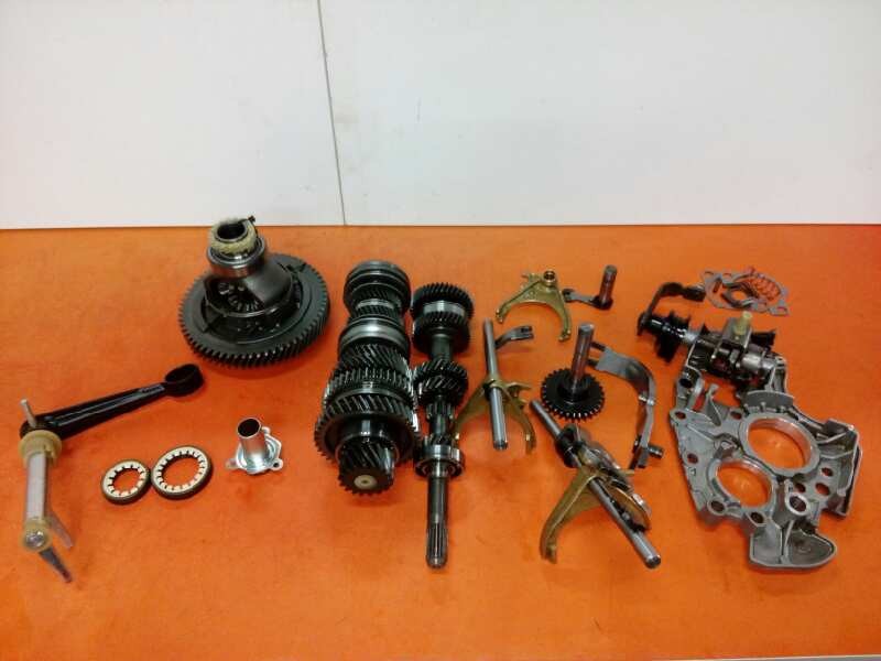 Recambio de despiece caja cambios para citroën saxo 1.5 diesel referencia OEM IAM   