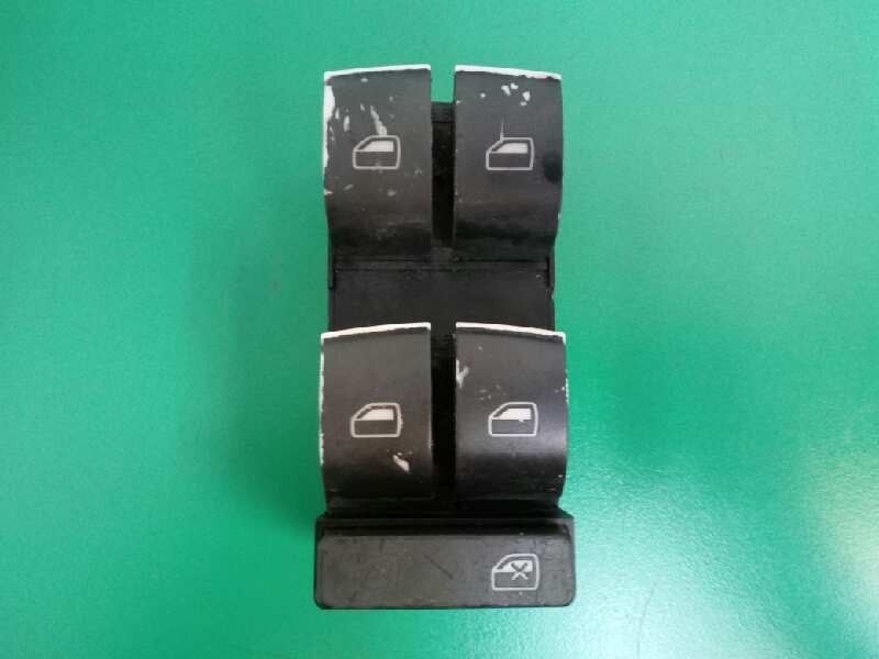 Recambio de mando elevalunas delantero izquierdo para audi a4 berlina (8e) 2.5 tdi quattro (132kw) referencia OEM IAM 8Z0959851D