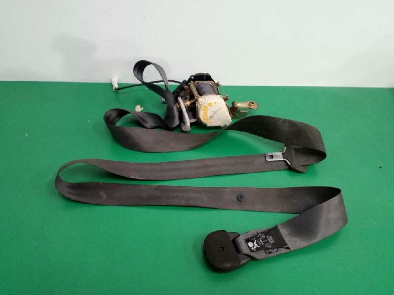Recambio de cinturon seguridad delantero derecho para renault modus pack dynamique referencia OEM IAM 138366D 33029439 