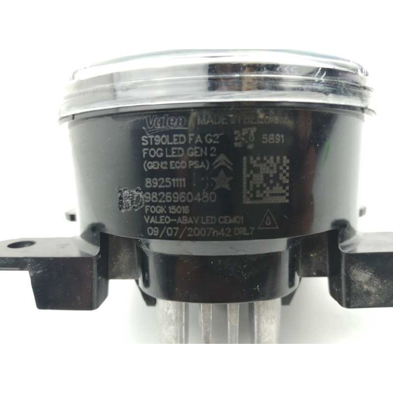 FARO ANTINIEBLA DERECHO