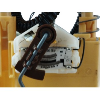 Recambio de aforador para renault clio iv 1.5 dci diesel fap referencia OEM IAM 172027215R  