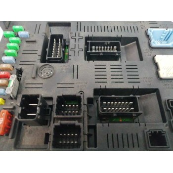Recambio de caja reles / fusibles para peugeot 407 sw 1.6 hdi referencia OEM IAM 9663510480  