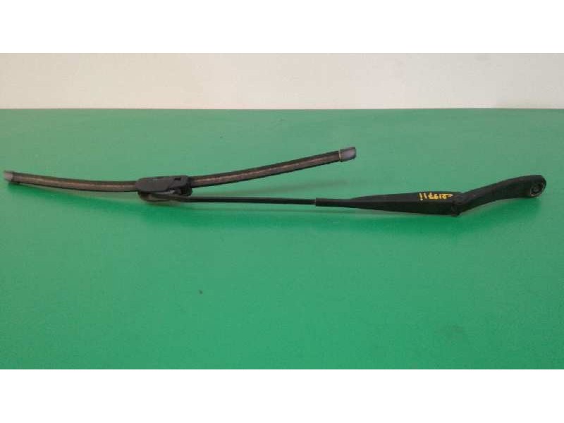 Recambio de brazo limpia delantero izquierdo para dacia sandero laureate referencia OEM IAM 288810991R  