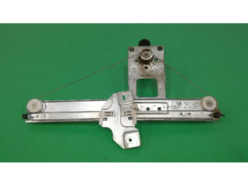 Recambio de elevalunas trasero derecho para dacia sandero laureate referencia OEM IAM CABLE 8200733830 MANUAL CARIBE CABLE JUEGO