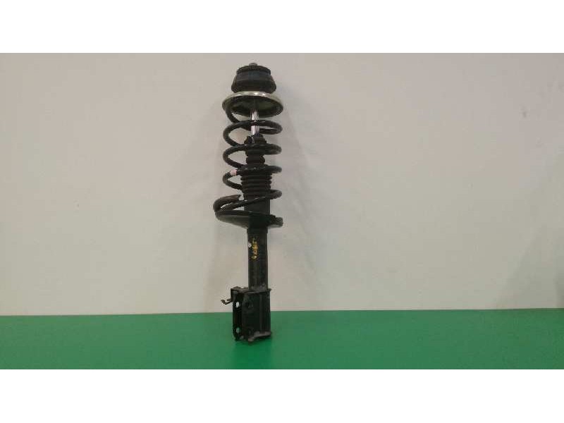 Recambio de amortiguador delantero derecho para dacia sandero laureate referencia OEM IAM 8200807029  