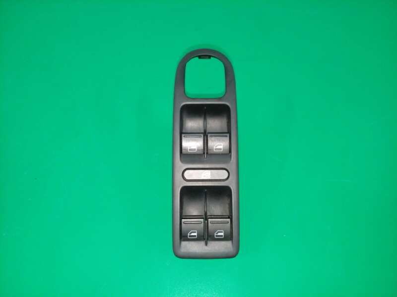 Recambio de mando elevalunas delantero izquierdo para volkswagen golf vi (5k1) advance referencia OEM IAM 1K4959857B 5K0867255A Recambio de mando elevalunas delantero izquierdo para volkswagen golf vi (5k1) advance referencia OEM IAM 1K4959857B 5K0867255A