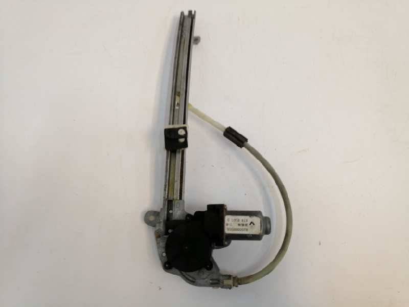 Recambio de elevalunas trasero derecho para renault laguna ii grandtour (kg0) dynamique referencia OEM IAM FUNDA 8200000558 CARI