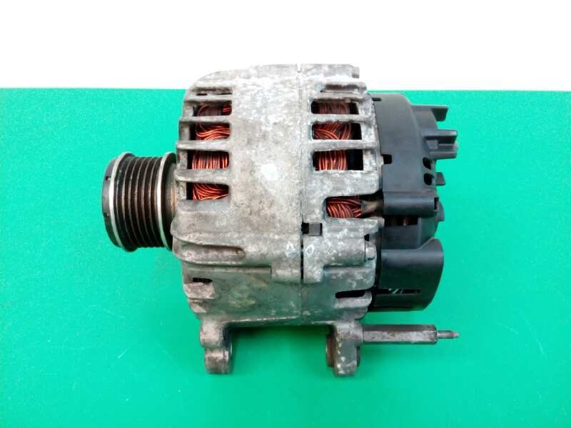 Recambio de alternador para volkswagen golf vi (5k1) advance referencia OEM IAM 03L903023F TG14C026 140A Recambio de alternador para volkswagen golf vi (5k1) advance referencia OEM IAM 03L903023F TG14C026 140A