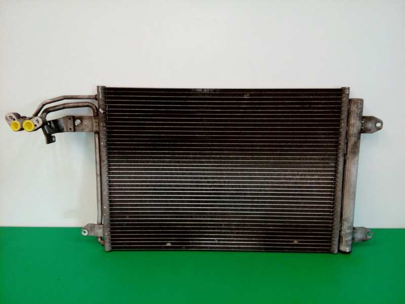 Recambio de condensador / radiador aire acondicionado para volkswagen golf vi (5k1) advance referencia OEM IAM 1K0820411N Recambio de condensador / radiador aire acondicionado para volkswagen golf vi (5k1) advance referencia OEM IAM 1K0820411N