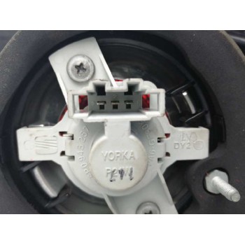 Recambio de piloto trasero izquierdo para seat altea (5p1) 1.9 tdi referencia OEM IAM   