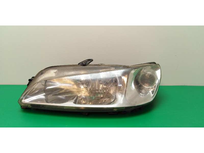 Recambio de faro izquierdo para peugeot 306 berlina 3/4/5 puertas (s2) boulebard referencia OEM IAM 6204V7  