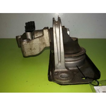 Recambio de soporte motor derecho para renault trafic combi (ab 4.01) 6 - plazas, acristalado parcial, combi corto referencia OE