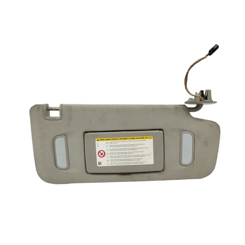 Recambio de parasol derecho para chevrolet trax 1.7 diesel cat referencia OEM IAM 95430385  